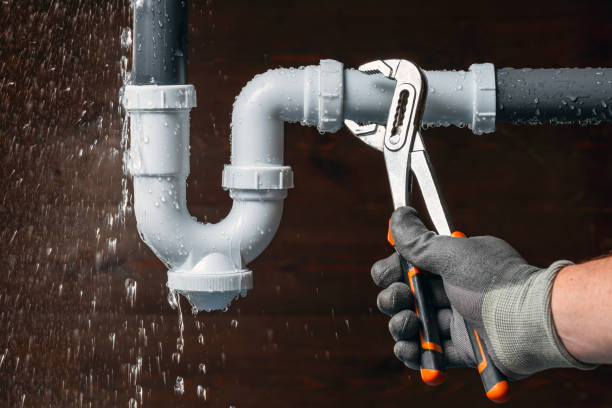 Professional Plumbing technician working in Alburtis, PA